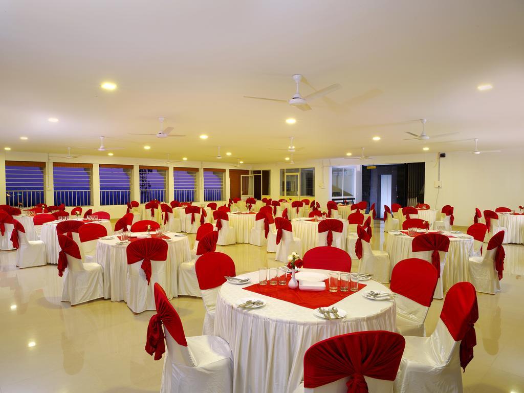 Iswarya Residency Hotel Kottayam Exterior foto